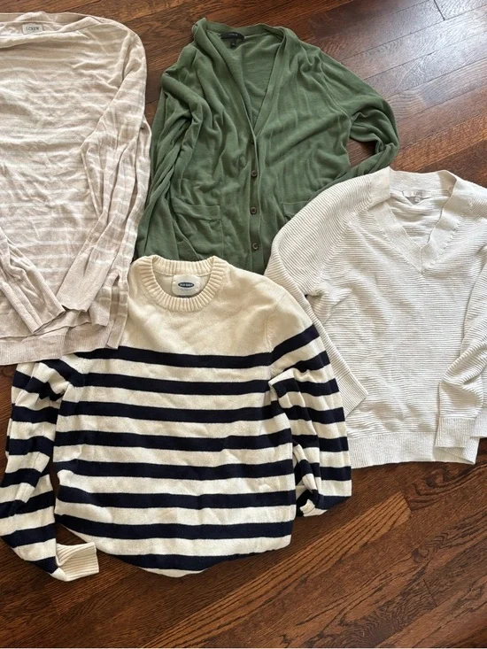 Spring sweater bundle 4 medium - jcrew old navy lo - Picture 2 of 9
